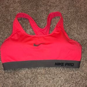 Nike Pro sports bra